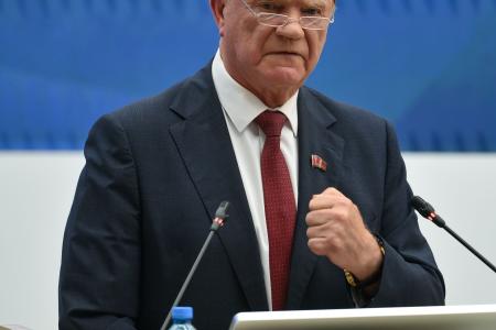Геннадий Зюганов в Центризбиркоме: Уважайте народ и его политическую волю!
