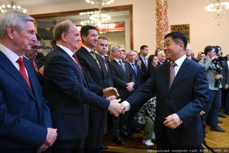 Иван Мельников в Посольстве КНР:   «Чем глубже наше взаимодействие,   тем шире круг человеческих связей»