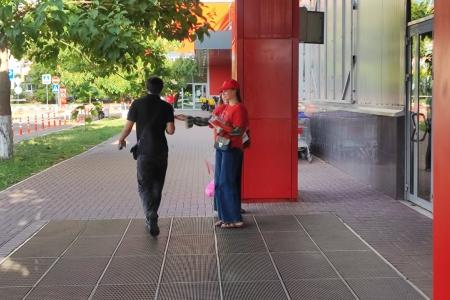 «Красные в городе»: в Краснодаре прошла акция КПРФ