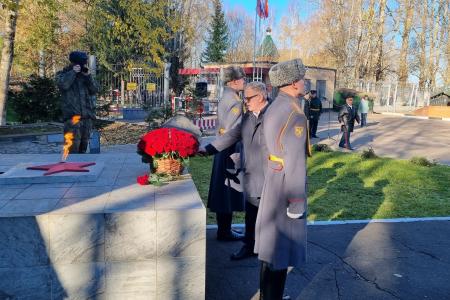 Связь Победы: Зампредседателя Мособлдумы Александр Наумов поздравил военных связистов с профессиональным праздником