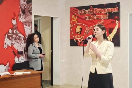 В Цхинвале отметили 108-летие Ленинского комсомола: связь поколений и верность традициям