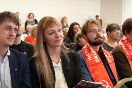 Достойный результат и рост доверия избирателей — Свердловский обком КПРФ на Пленуме подвел итоги выборов