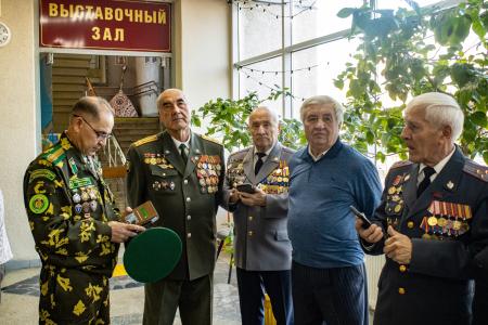 Пели всем залом под «Золотую мелодию»: Как коммунисты и комсомольцы Ижевска отпраздновали День комсомола