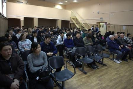 Первый секретарь Калмыцкого рескома партии  Николай Нуров поздравил коллектив политехнического  колледжа с  Днем среднего профессионального образования