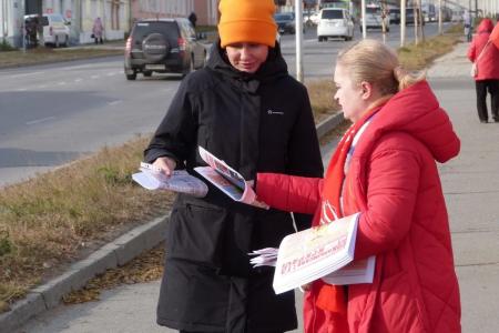 «Красные в городе»: магаданские коммунисты вновь вышли на улицы после завершения выборов в Государственную Думу