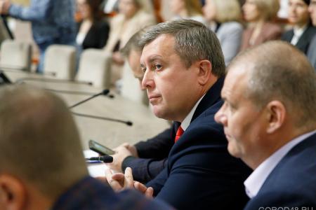 Выборы под сомнение, бюджет — под контроль: Липецкие коммунисты на первой сессии облсовета потребовали смены курса