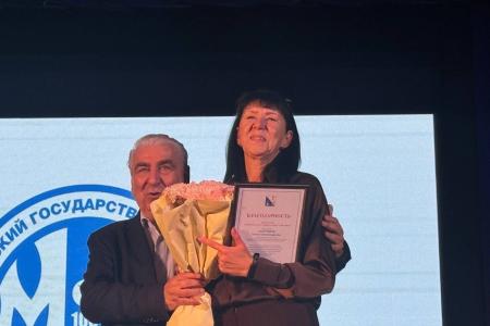Первый секретарь Севастопольского ГК КПРФ Василий Пархоменко поздравил с 105-летним юбилеем Морской колледж