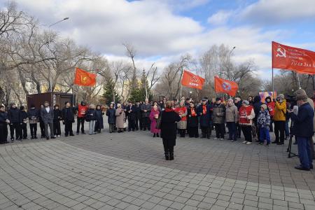 КПРФ ярко отметила 108-ю годовщину Ленинского комсомола в Тюмени