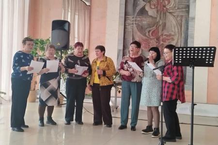 Связь поколений: в Забайкалье отметили День Комсомола