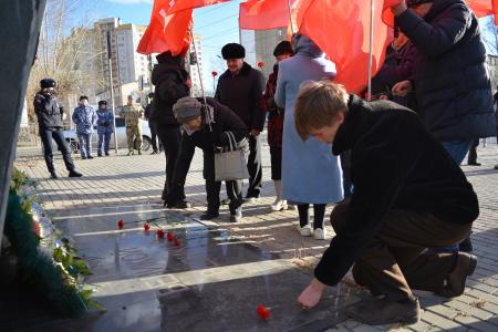 Связь поколений: в Забайкалье отметили День Комсомола
