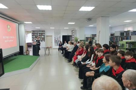 Связь поколений: в Забайкалье отметили День Комсомола