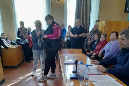 Ивановская область. КПРФ защищает права жителей: Пучежский район открыто заявил о социальных проблемах на встрече с главой СК