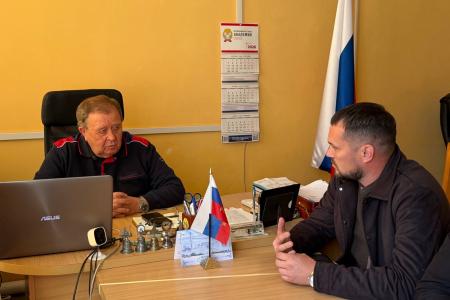 Депутат-коммунист Антон Шилов на связи с жителями Ульяновска