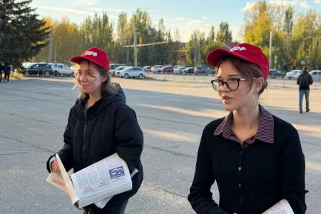 Красные в Ульяновске! Комсомольцы и активисты Заволжского районного отделения КПРФ провели встречу с работниками «Авиастара»