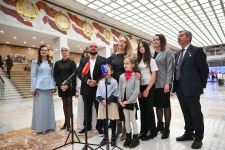 Мария Дробот в Кремле передала приветствие лидера КПРФ участникам фестиваля «Имена России»