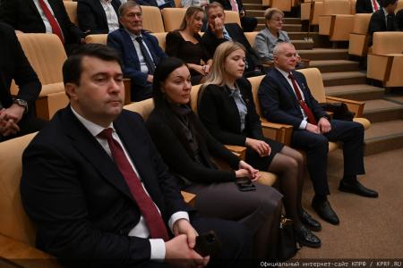 Заседание фракции КПРФ в Госдуме: Г.А. Зюганов наметил ориентиры в борьбе за Программу Победы и бюджет развития