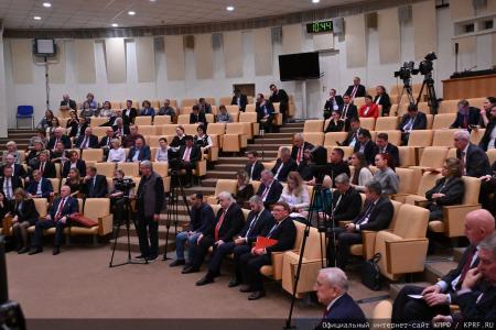 Заседание фракции КПРФ в Госдуме: Г.А. Зюганов наметил ориентиры в борьбе за Программу Победы и бюджет развития