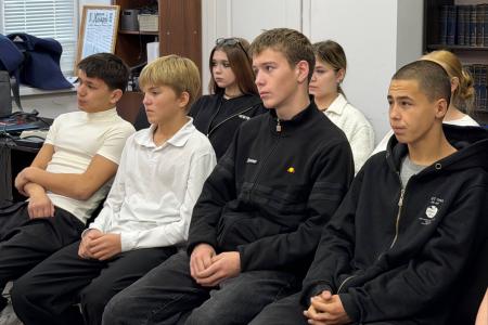 Ульяновские комсомольцы отметили праздник юности