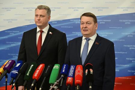 Вместо «блатных» номеров — Бюджет Победы: Александр Ивачев и Владислав Егоров о первоочередных задачах государственной политики
