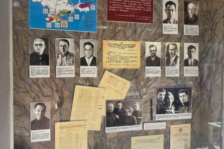 Хранители героического духа: Василий Пархоменко поздравил коллектив Дома-музея Севастопольского подполья с 59-летием